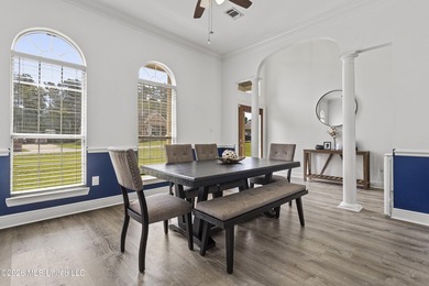Wonderful Home on Prestigious Windance Golf Course! Enjoy golf - photo 4