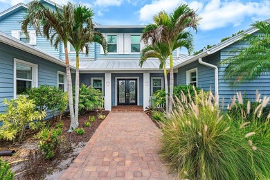 Situated on nearly 2 acres in the gated golf and equestrian - photo 7