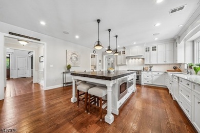 Nestled on a quiet Cul- de sac, this beautiful colonial home is - photo 11