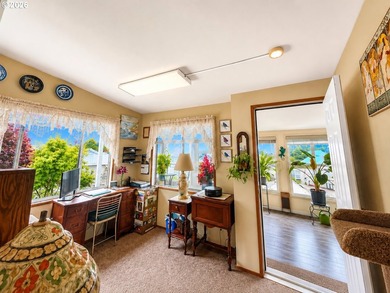 Enjoy coastal living in this well-maintained double-wide - photo 11