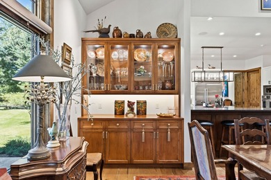 Set within the exclusive, gated enclave of the historic Kootenai - photo 23
