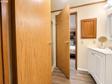 Enjoy coastal living in this well-maintained double-wide - photo 24