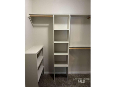 Welcome to this beautifully maintained 3-bedroom, 2-bath - photo 27