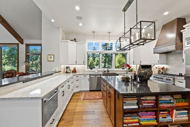 Set within the exclusive, gated enclave of the historic Kootenai - photo 27