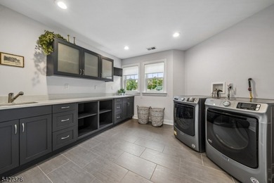 Nestled on a quiet Cul- de sac, this beautiful colonial home is - photo 30