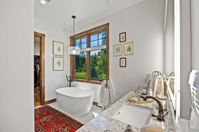 Set within the exclusive, gated enclave of the historic Kootenai - photo 35