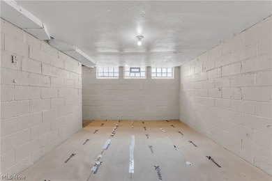 Turnkey brick side-by-side duplex in Euclid! With one unit - photo 42