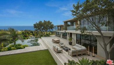 A Rare Malibu Park Estate Opportunity. Set across approximately - photo 1