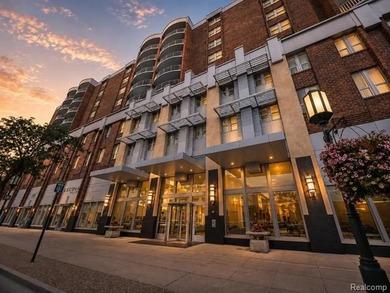 Highly sought-after Birmingham Place condo offering luxury - photo 1