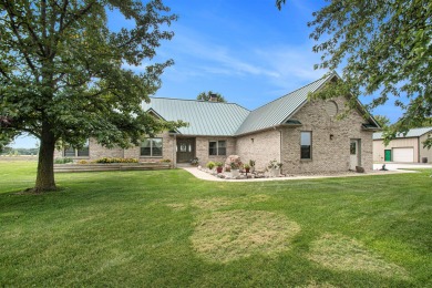 Lake Home ActiveUnderContr in Niles, Michigan