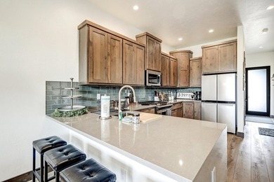 Elevated mountain living awaits in this beautifully built - photo 11