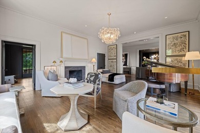 Tucked gracefully into the heart of Riverview, Oak Hill Estate - photo 16