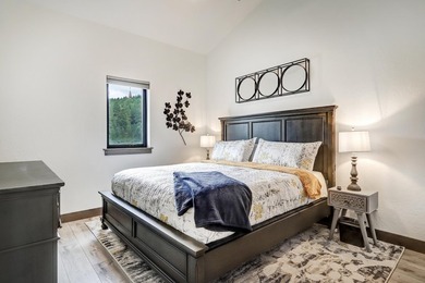 Elevated mountain living awaits in this beautifully built - photo 25
