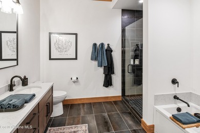 Sandpoint's premier luxury Residential Airpark, SilverWing at - photo 33