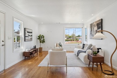 Welcome to this inviting 3-bedroom, 2-bathroom ranch-style home - photo 5