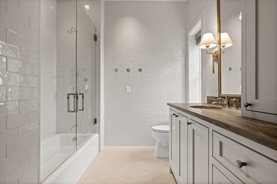 Tucked gracefully into the heart of Riverview, Oak Hill Estate - photo 37