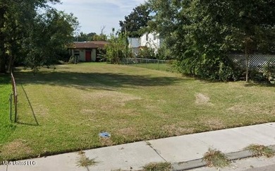 Great lot in the heart of Biloxi close to all of the casinos and - photo 1