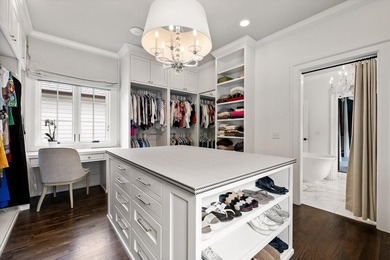 Tucked gracefully into the heart of Riverview, Oak Hill Estate - photo 44