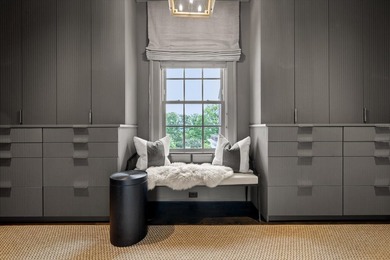 Tucked gracefully into the heart of Riverview, Oak Hill Estate - photo 48