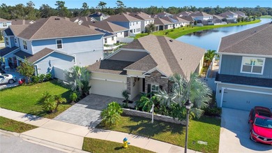Here you will find a Waterfront Paradise with Resort-Style Pool - photo 1