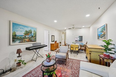 Welcome home to this charming 1-bedroom,1.5-bath VILLA located - photo 7