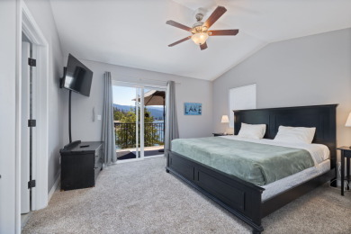 Luxury Lakefront Home in Whitney Cove - photo 25