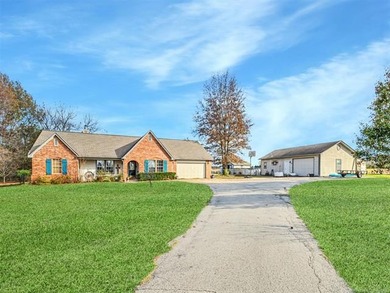 (private lake, pond, creek) Home Sale Pending in Inola Oklahoma