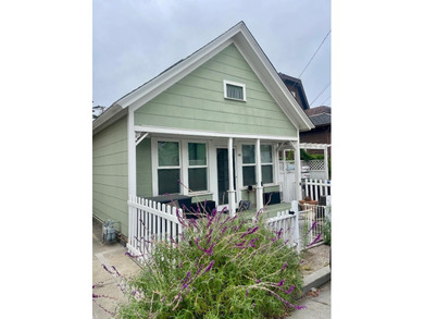 Amazing Seabright beach location Just yards from the beach with - photo 2