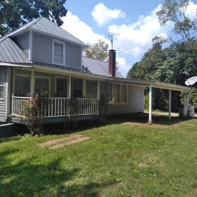 Farmhouse with acreage! Motivated Seller! Make offer on all or - photo 11