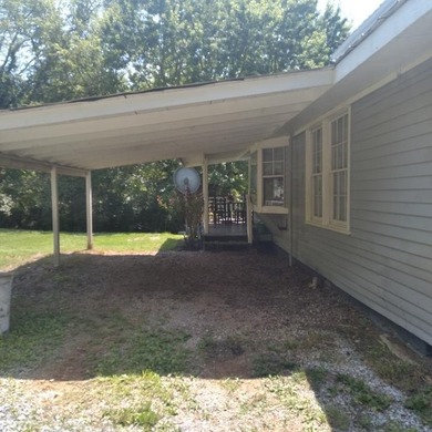 Farmhouse with acreage! Motivated Seller! Make offer on all or - photo 12