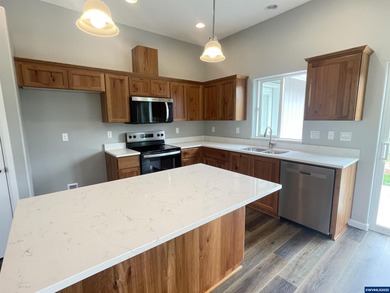 Accepted Offer with Contingencies. Lovely Takena Estates Home!