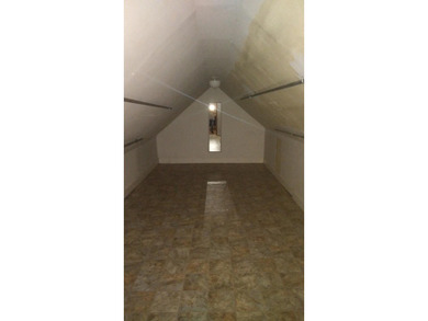 Farmhouse with acreage! Motivated Seller! Make offer on all or - photo 40
