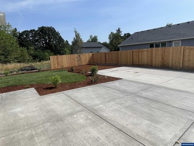 Accepted Offer with Contingencies. Lovely Takena Estates Home!