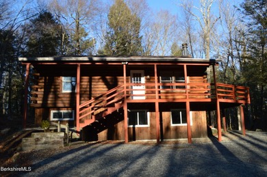 Indian Lakes property with gorgeous lakes two beaches for - photo 2