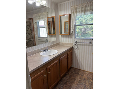 55 + Excellent opportunity to enjoy nearly carefree lifestyle - photo 19