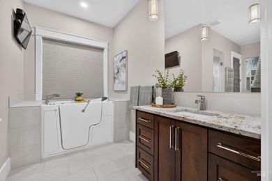 Beautiful James Clyde-built single-level home on a .35-acre - photo 28
