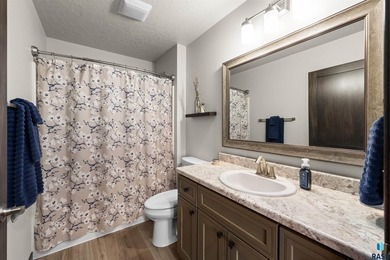 Welcome to this beautifully custom-built 2020 ranch, ideally - photo 29