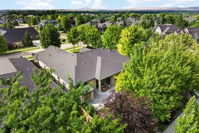 Beautiful James Clyde-built single-level home on a .35-acre - photo 46