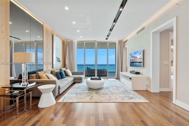 Turnkey, professionally designed 2-bedroom + den, 2.5-bath - photo 3