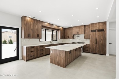 Welcome to this exceptional modern NEW CONSTRUCTION home set on - photo 12
