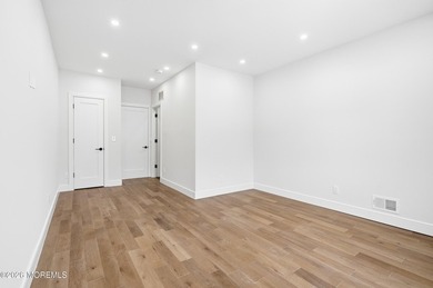 Welcome to this exceptional modern NEW CONSTRUCTION home set on - photo 20