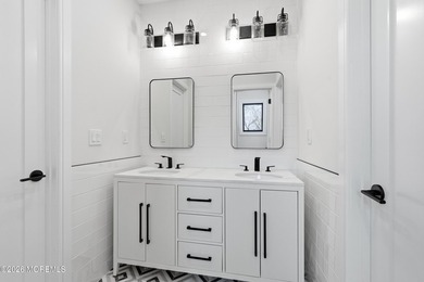 Welcome to this exceptional modern NEW CONSTRUCTION home set on - photo 22