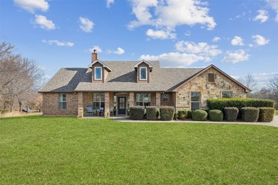 PRIVATE LAKE LIVING! This exceptional Craftsman-style residence - photo 2