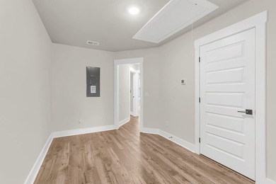 GREAT AMENITIES! Excellent price!! Largest Hunter Quinn-Elevated - photo 25