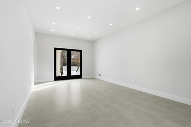 Welcome to this exceptional modern NEW CONSTRUCTION home set on - photo 25