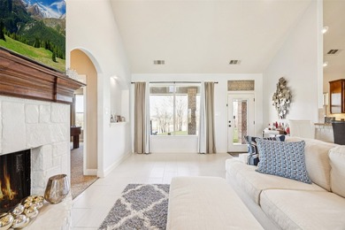 PRIVATE LAKE LIVING! This exceptional Craftsman-style residence - photo 10