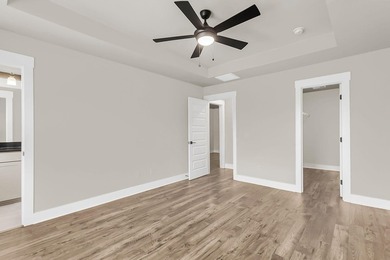 GREAT AMENITIES! Excellent price!! Largest Hunter Quinn-Elevated - photo 32