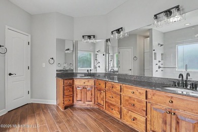 Nestled on a quiet cul-de-sac this exceptional estate offers - photo 33