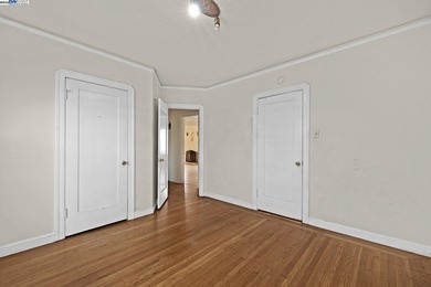Great Location! Formerly the San Leandro Bar. High Traffic & - photo 42