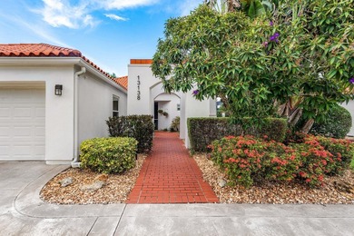 Experience luxury living in this beautifully renovated home - photo 4